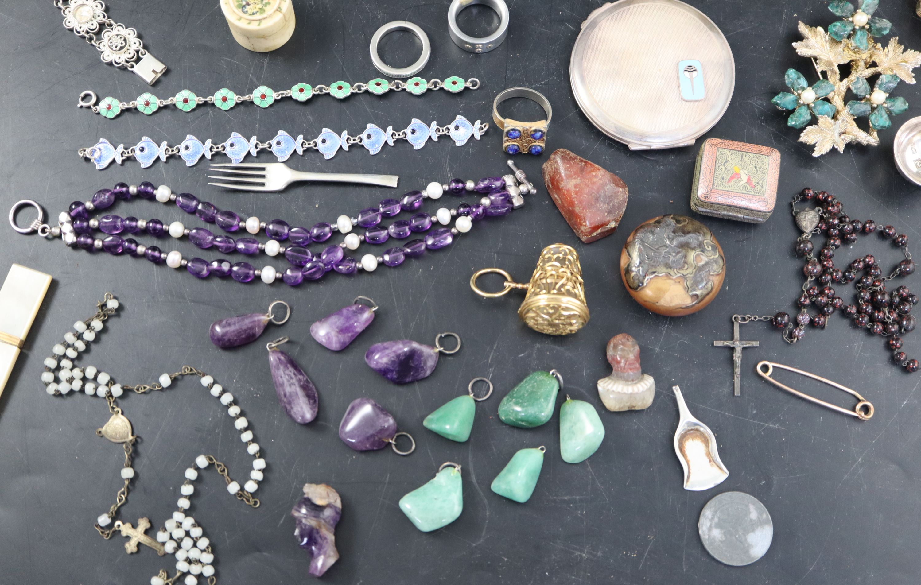 A collection of assorted costume jewellery